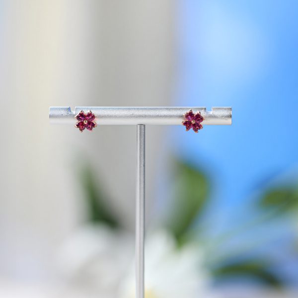 Hebes Garnet Earring HC90064L