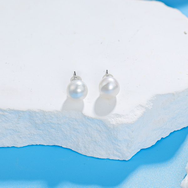 Hebes Pearl Earrings HC90224L