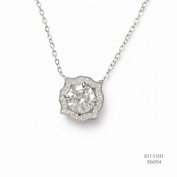 The Belle Radiance Silver Moissanite Necklace 556104