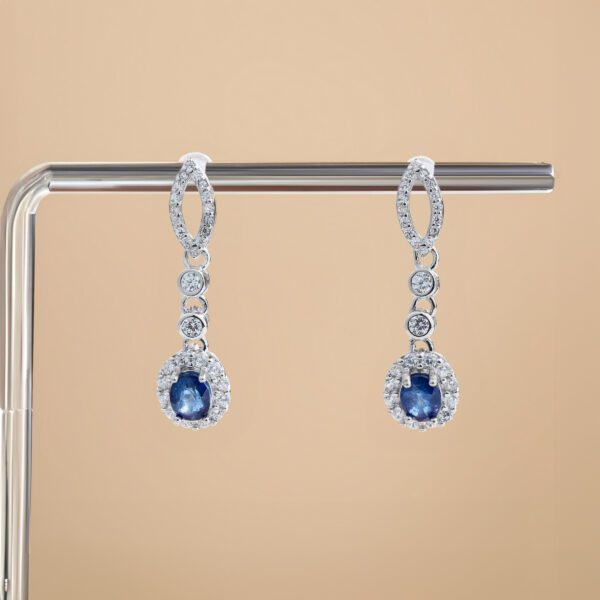 Sapphire Earrings 555366